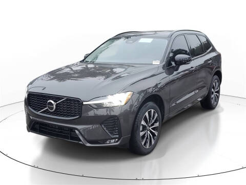 2025 Volvo XC60 B5 Core Dark Theme
