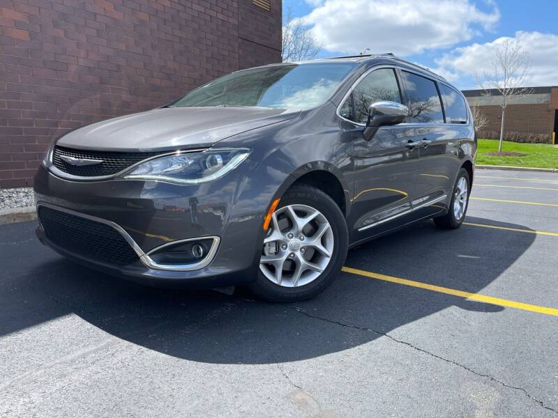 2020 Chrysler Pacifica for sale at Car Stars in Elmhurst IL