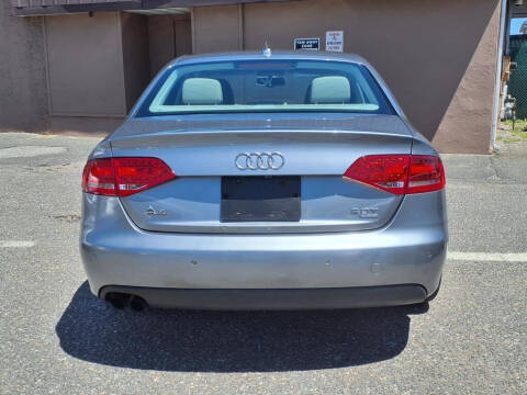 2011 Audi A4 2.0T quattro Premium Plus