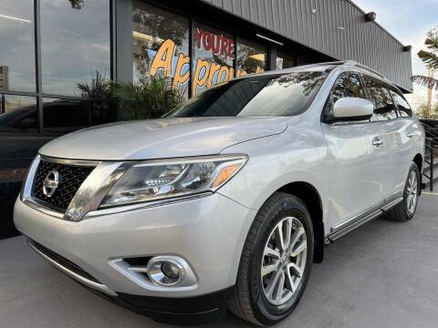 2015 Nissan Pathfinder for sale at Cars of Tampa in Tampa FL