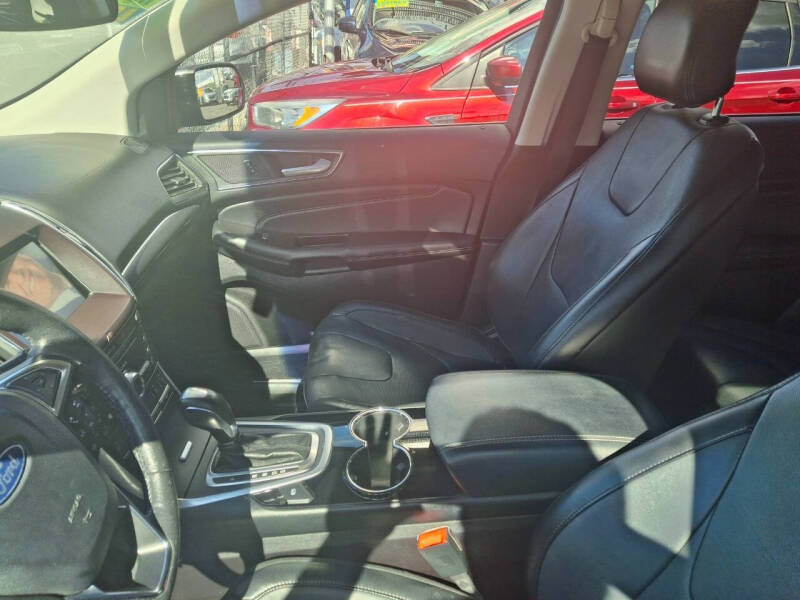 2018 Ford Edge Titanium