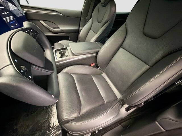 2022 Tesla Model X Plaid