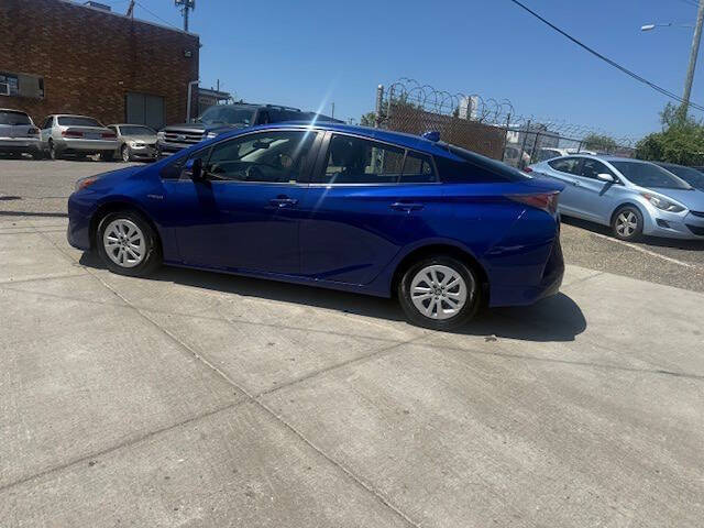 2018 Toyota Prius One