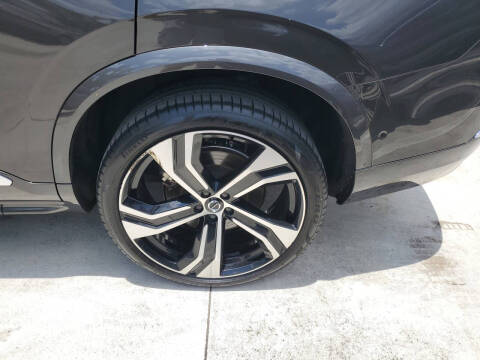 2024 Volvo XC90 B6 Ultimate Bright Theme 7P