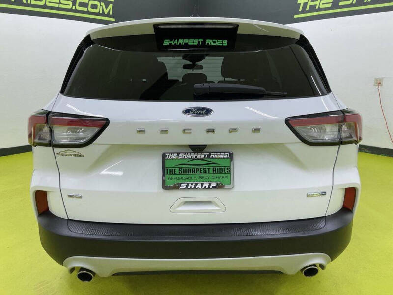 2020 Ford Escape SE