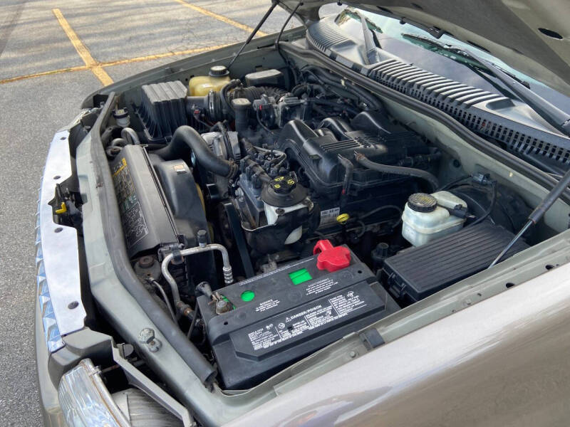 2005 Ford Explorer XLT