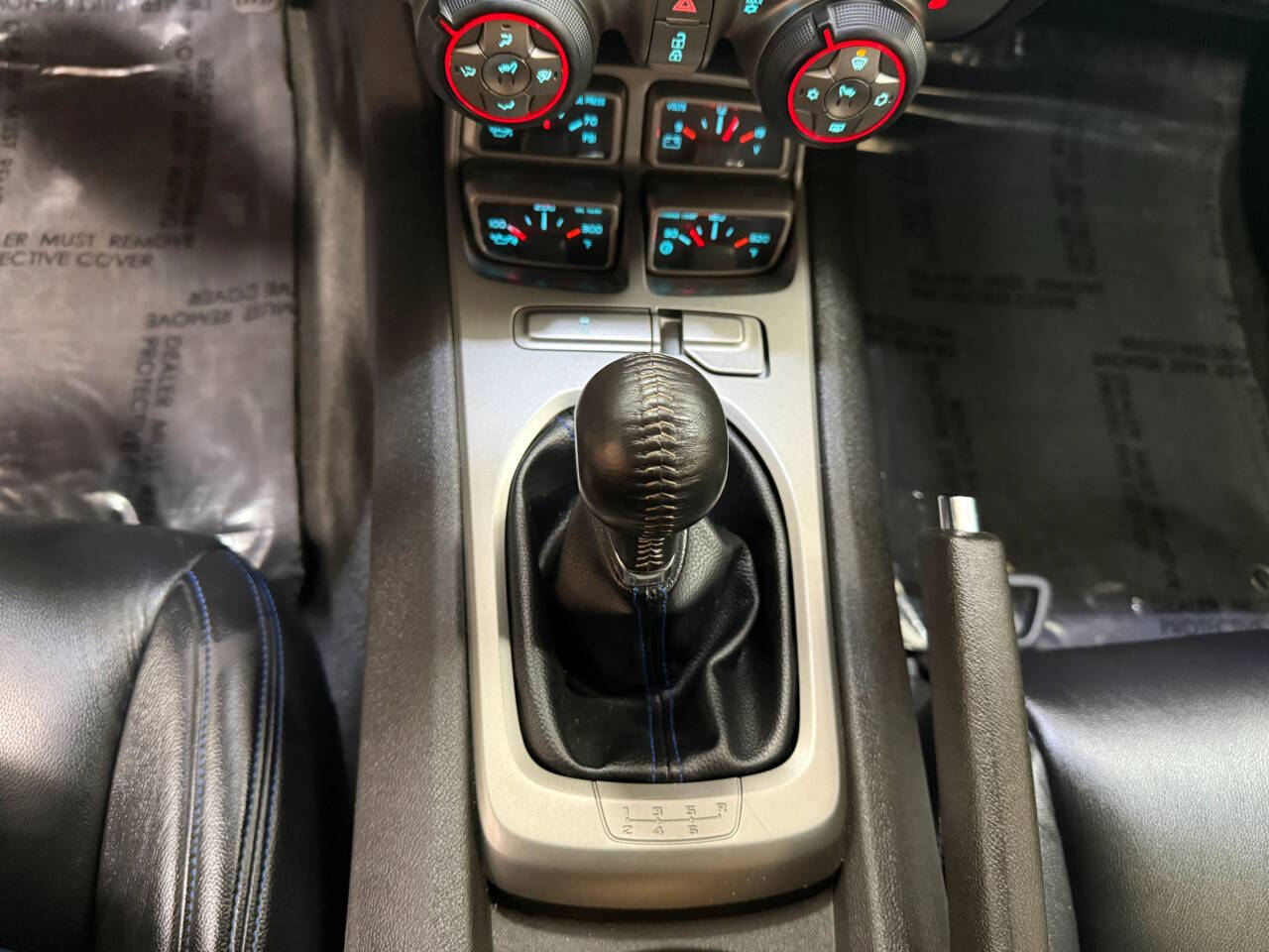 2011 Chevrolet Camaro 36
