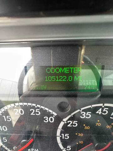 2017 Freightliner M2 106