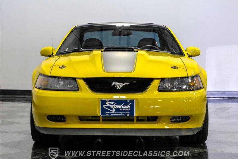 2003 Ford Mustang Mach 1 Premium