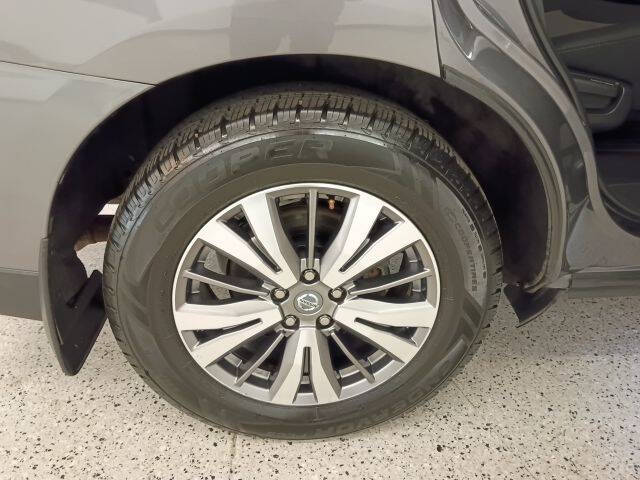 2019 Nissan Pathfinder S