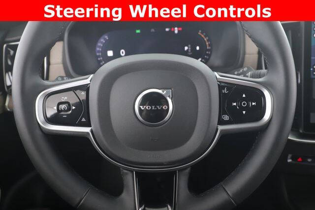 2026 Volvo XC90 B5 Core