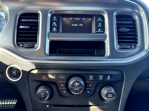 2012 Dodge Charger SRT8 Super Bee