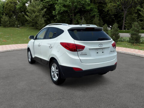 2011 Hyundai Tucson GLS