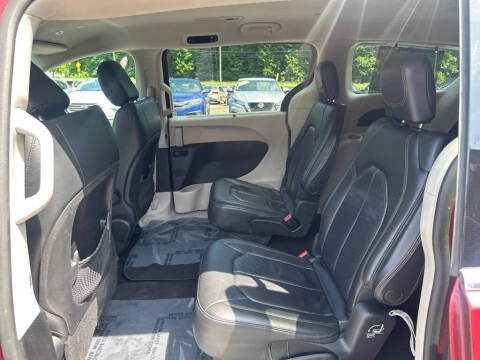 2019 Chrysler Pacifica Touring L
