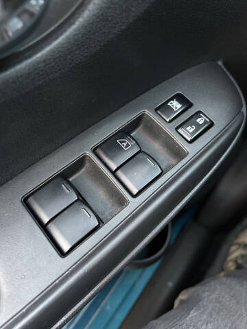 2015 Nissan Versa Note SR