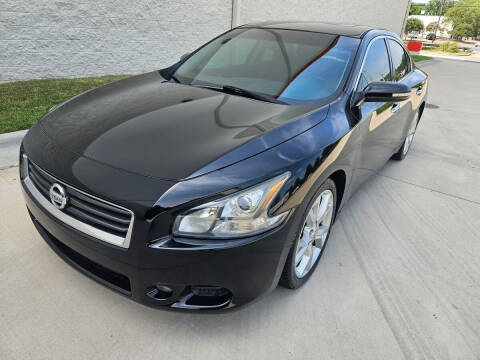 2012 maxima for sale