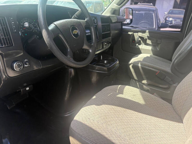 2017 Chevrolet Express 3500