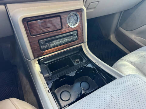 2004 Cadillac Escalade