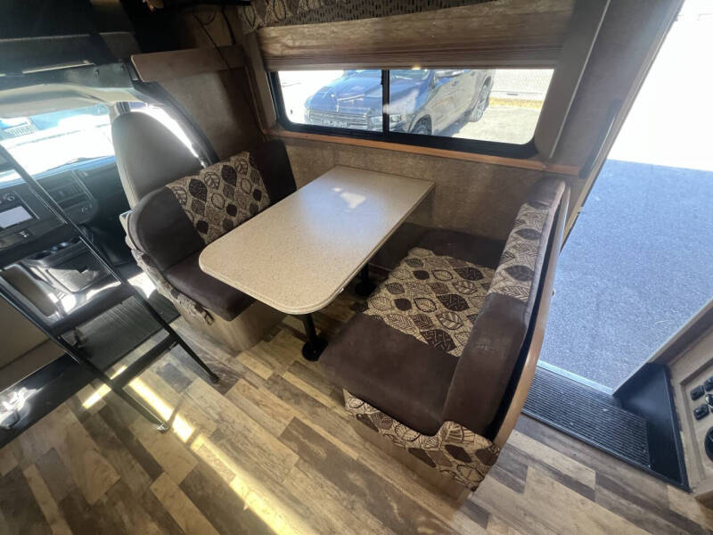 2015 Coachmen RV Freelander