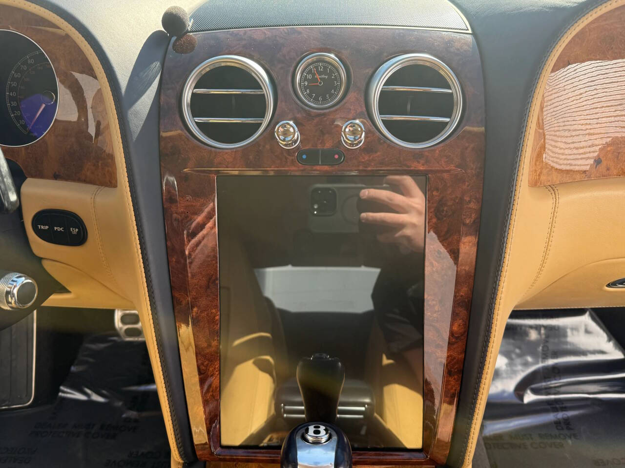 2004 Bentley Continental 31
