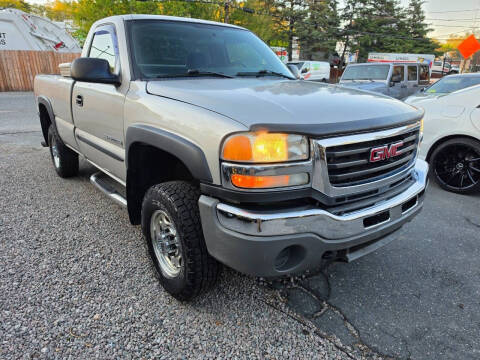 2004 GMC Sierra 2500HD Work Truck