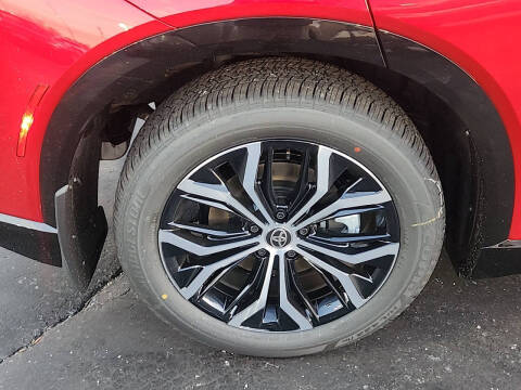 2025 Toyota Crown Signia