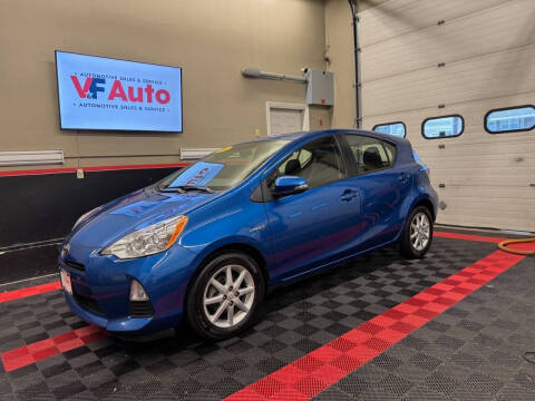 2014 Toyota Prius c Three