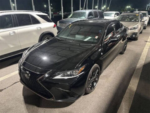 2024 Lexus ES 350 F SPORT Handling