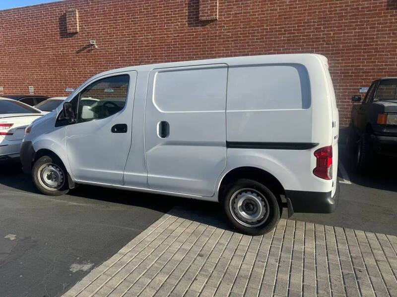 2019 Nissan NV200