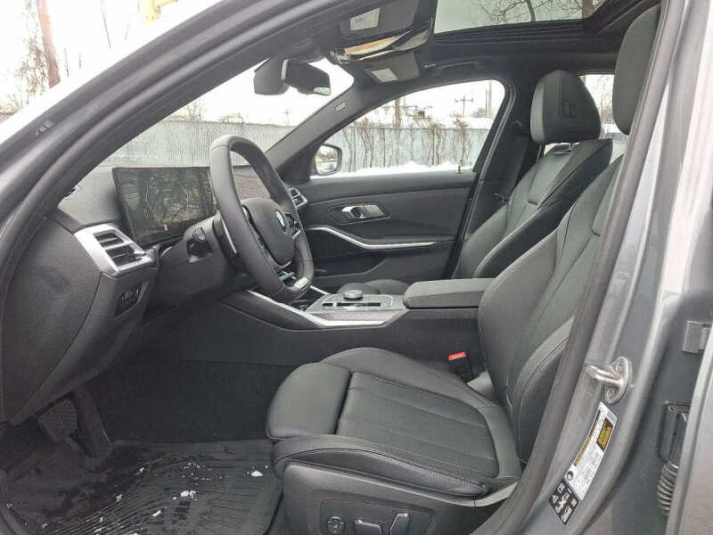 2025 BMW 3 Series 330i xDrive