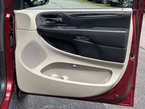 2015 Dodge Grand Caravan American Value Package