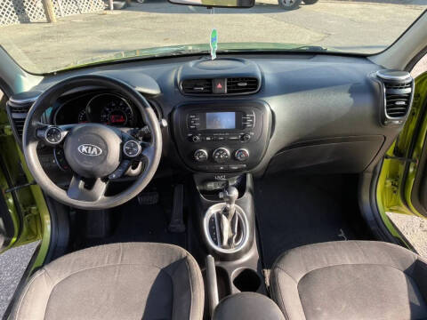 2014 Kia Soul +