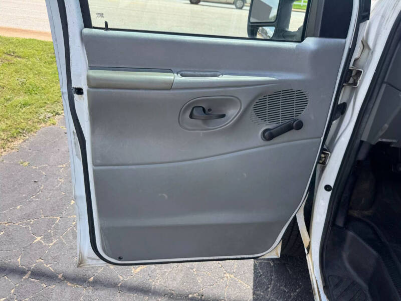 2008 Ford E-Series E-350 SD