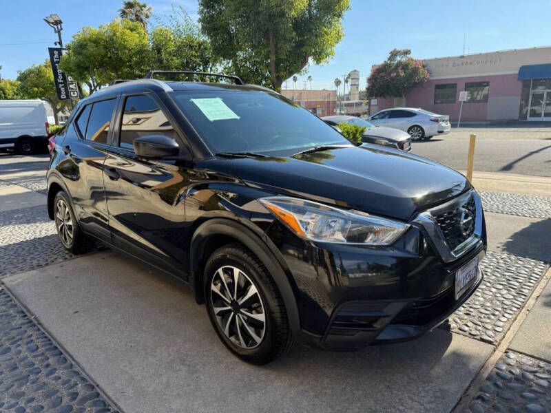 2019 Nissan Kicks S