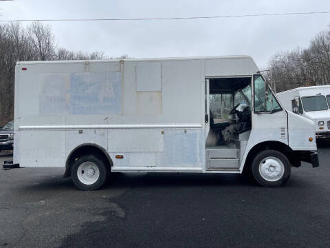 2010 Freightliner MT45 Chassis