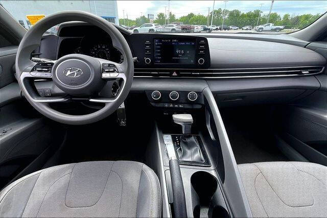 2021 Hyundai Elantra