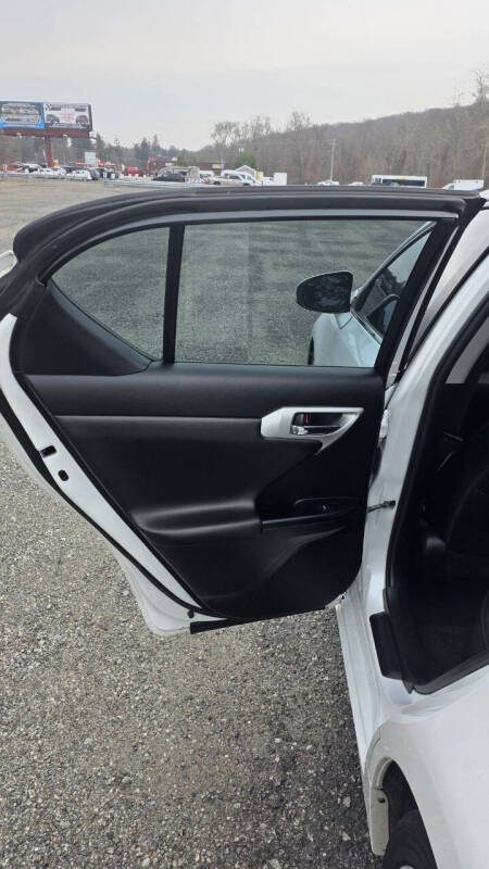 2011 Lexus CT 200h Premium