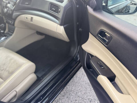 2014 Acura ILX 2.0L w/Premium