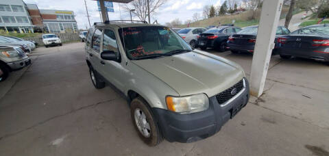 2003 Ford Escape for sale at Divine Auto Sales LLC in Omaha NE