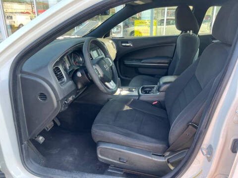 2013 Dodge Charger SE