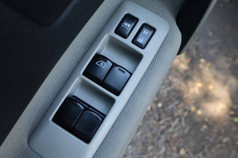 2011 Nissan Rogue SV