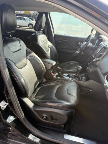 2019 Jeep Cherokee Limited