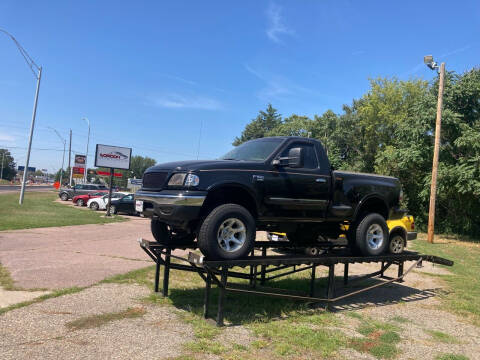 1999 Ford F-150 for sale at Gordon Auto Sales LLC in Sioux City IA