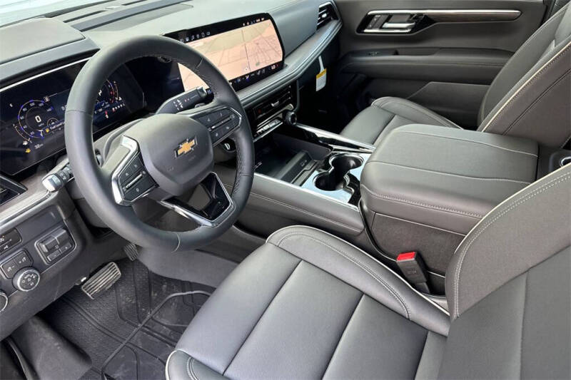 2025 Chevrolet Tahoe Premier