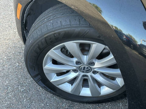 2015 Volkswagen Beetle 1.8T Entry PZEV