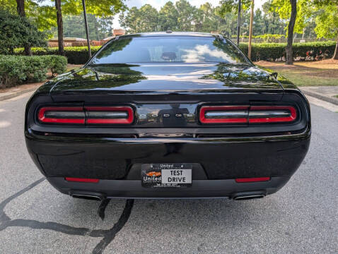 2015 Dodge Challenger SXT
