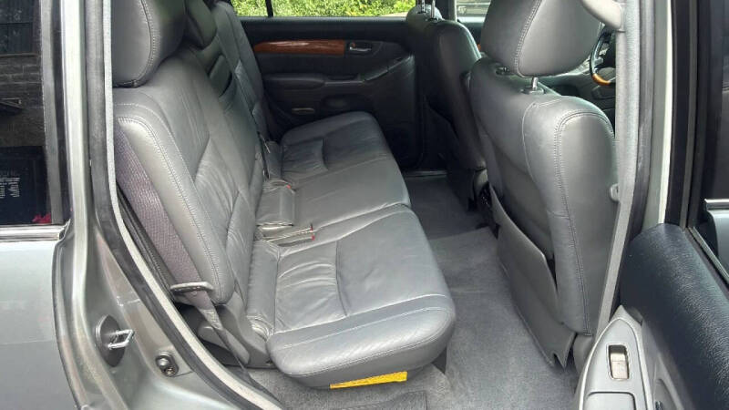 2004 Lexus GX 470