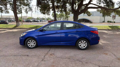 2013 Hyundai Accent GLS