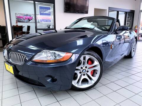 2004 BMW Z4 for sale at SAINT CHARLES MOTORCARS in Saint Charles IL