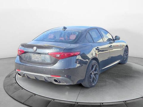 2017 Alfa Romeo Giulia Ti